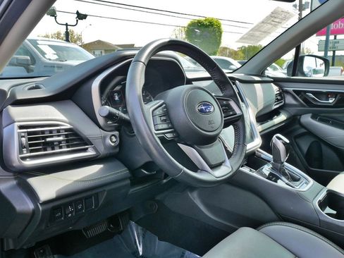 Used 2023 Subaru Outback Onyx Edition AWD/4WD image 24
