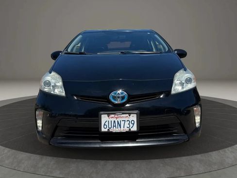 Used 2012 Toyota Prius Three FWD image 2