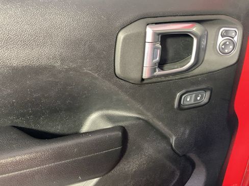 Used 2021 Jeep Gladiator Sport AWD/4WD image 28