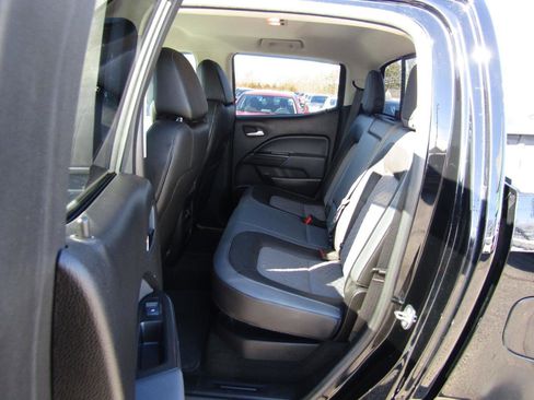 Used 2017 Chevrolet Colorado Z71 image 19