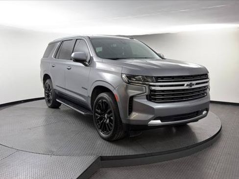 Used 2021 Chevrolet Tahoe LT w/ Rear Media and Nav Package AWD/4WD image 12
