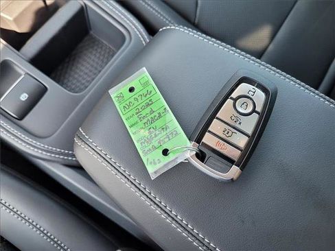 New 2025 Ford Mustang Mach-E Premium image 23