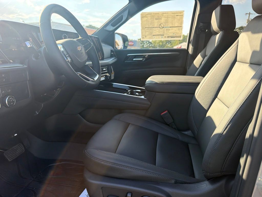 New 2026 Chevrolet Tahoe LT w/ Comfort Package RWD image 14