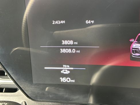 Used 2025 Audi SQ6 e-tron Premium Plus w/ Premium Plus image 23