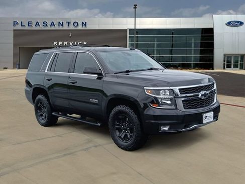 Used 2020 Chevrolet Tahoe LT w/ Texas Edition Package AWD/4WD image 7