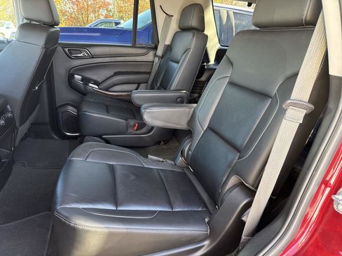 Used 2018 Chevrolet Tahoe LT image 12