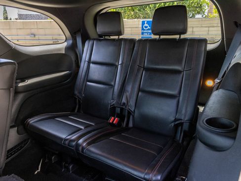Used 2024 Dodge Durango GT RWD image 24
