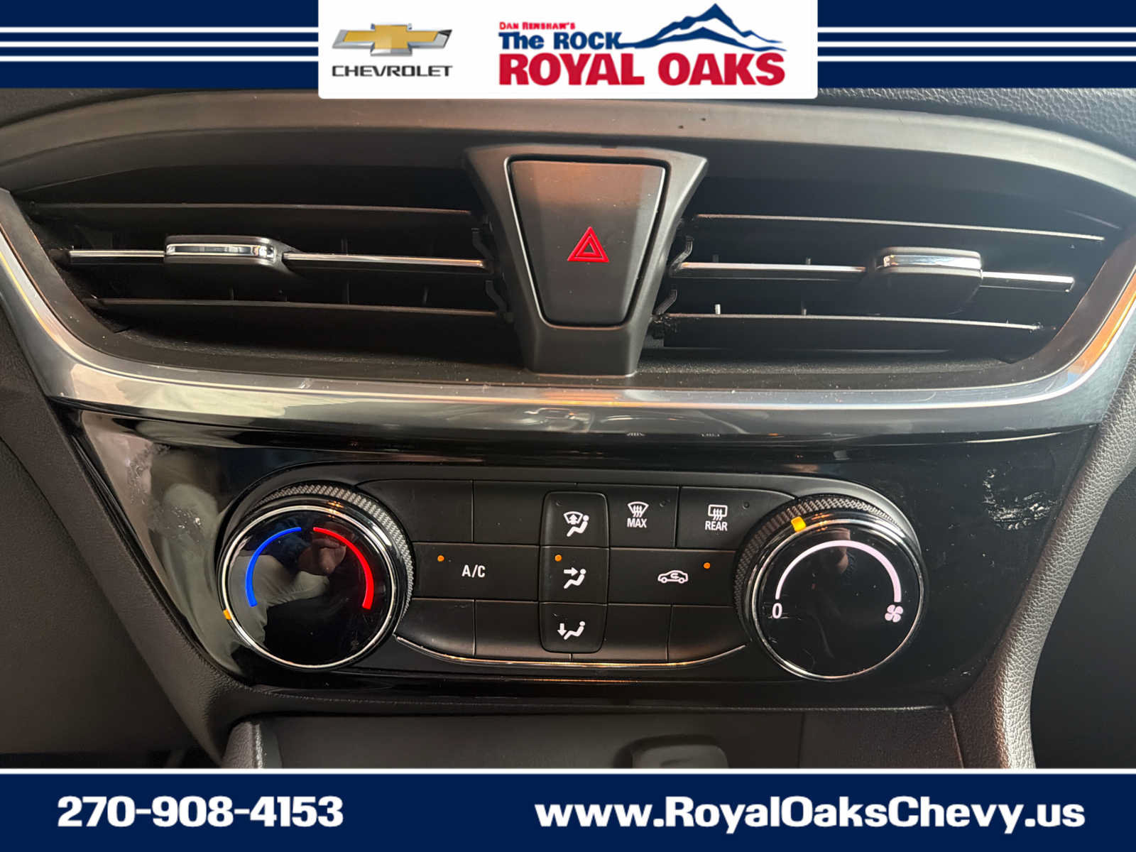 Used 2024 Buick Encore GX Sport Touring FWD image 19
