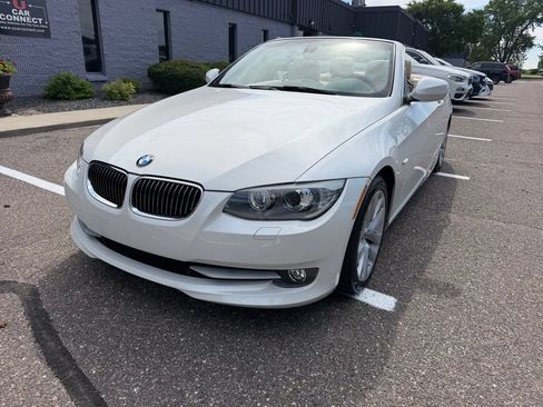 Used 2012 BMW 328i Convertible RWD image 8