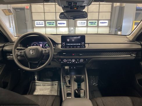 Used 2024 Honda Accord EX image 27