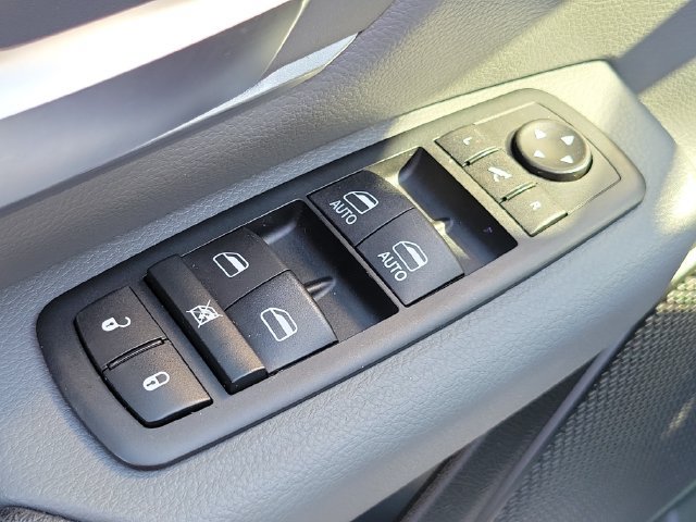 Used 2020 RAM 1500 Big Horn AWD/4WD image 21