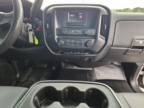 Used 2017 GMC Sierra 1500 2WD Double Cab w/ Sierra Convenience Package image 10
