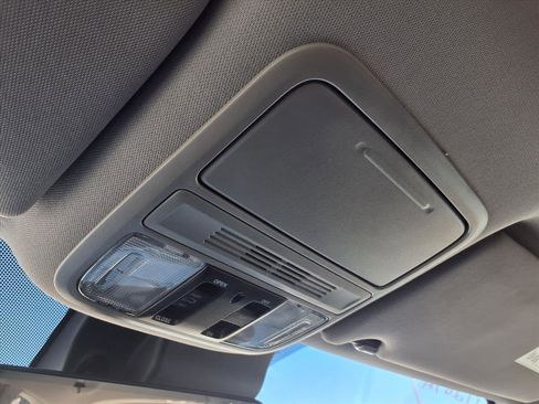 Used 2022 Honda Pilot Special Edition image 22