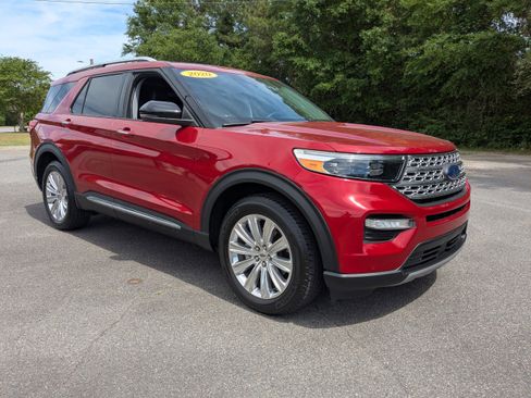 Used 2020 Ford Explorer Limited w/ Class III Trailer Tow Package AWD/4WD image 1