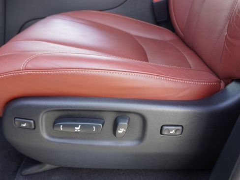 Certified 2021 Lexus LX 570 4WD w/ Luxury Package image 22