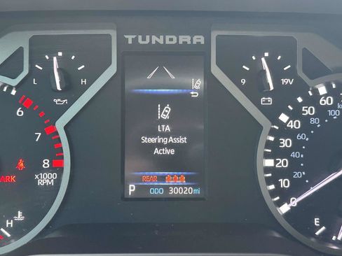 Used 2023 Toyota Tundra Limited w/ Power Package AWD/4WD image 15