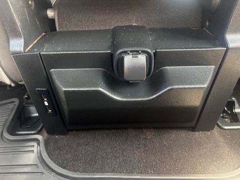 Used 2018 Ford F150 XLT RWD image 26