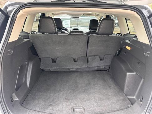 Used 2018 Ford Escape SE w/ SE Sport Appearance Package image 6