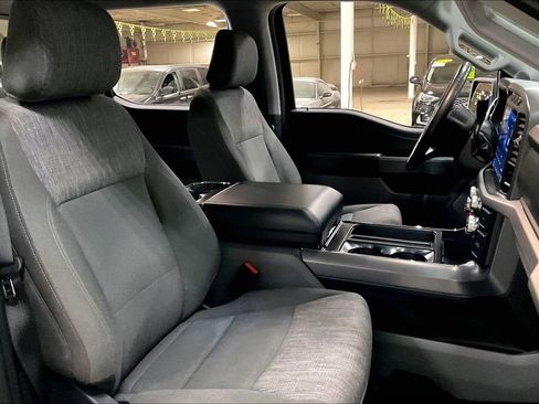 Certified 2022 Ford F150 XLT w/ Equipment Group 302A High image 7