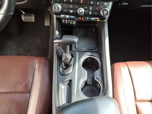 Used 2024 Dodge Durango GT image 22