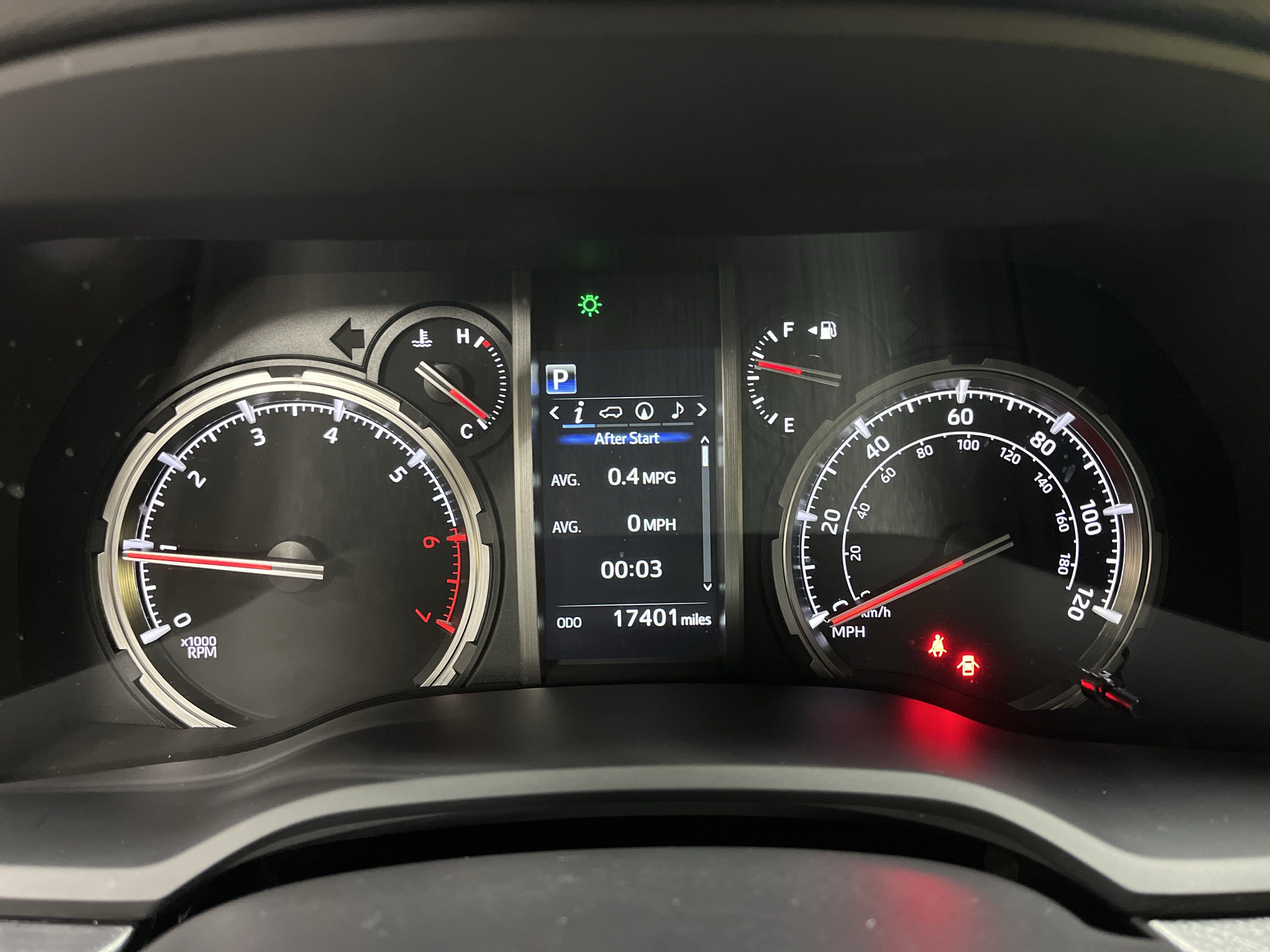 Used 2024 Toyota 4Runner TRD Off-Road Premium w/ Moonroof Package AWD/4WD image 21
