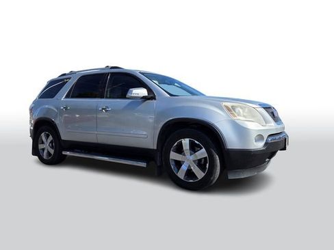 Used 2012 GMC Acadia SLT w/ LPO, 'HIT The Road' Package FWD image 2