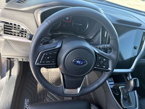 Used 2025 Subaru Outback Touring XT AWD/4WD image 16
