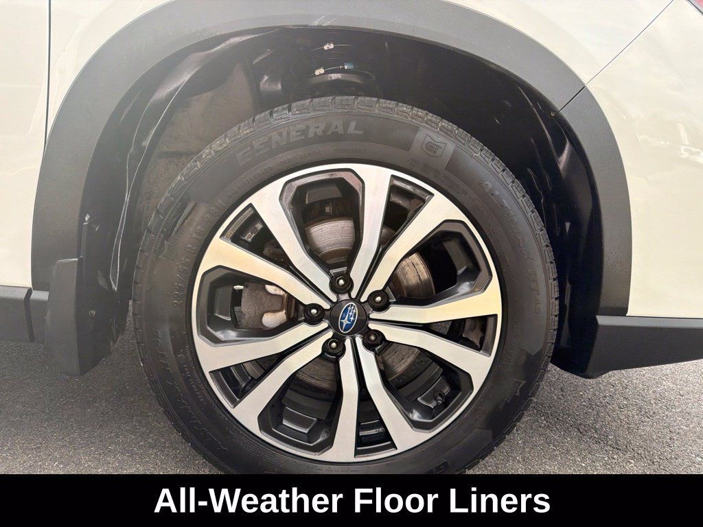 Used 2020 Subaru Forester Limited AWD/4WD image 16