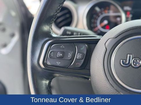 Used 2021 Jeep Gladiator Sport AWD/4WD image 14