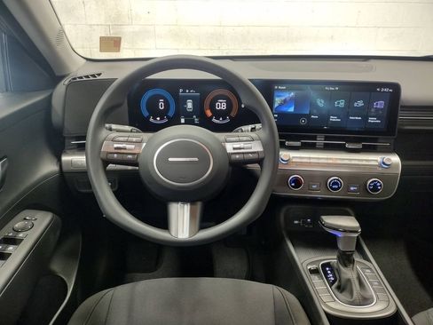 New 2026 Hyundai Kona SE image 20