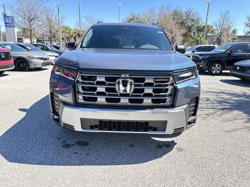 New 2026 Honda Pilot TrailSport image 9