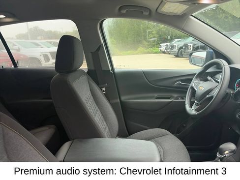Used 2022 Chevrolet Equinox LT AWD/4WD image 15