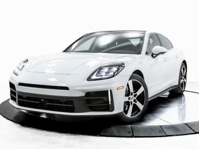 New 2025 Porsche Panamera 4