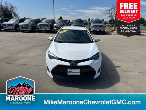 Used 2019 Toyota Corolla LE FWD image 1