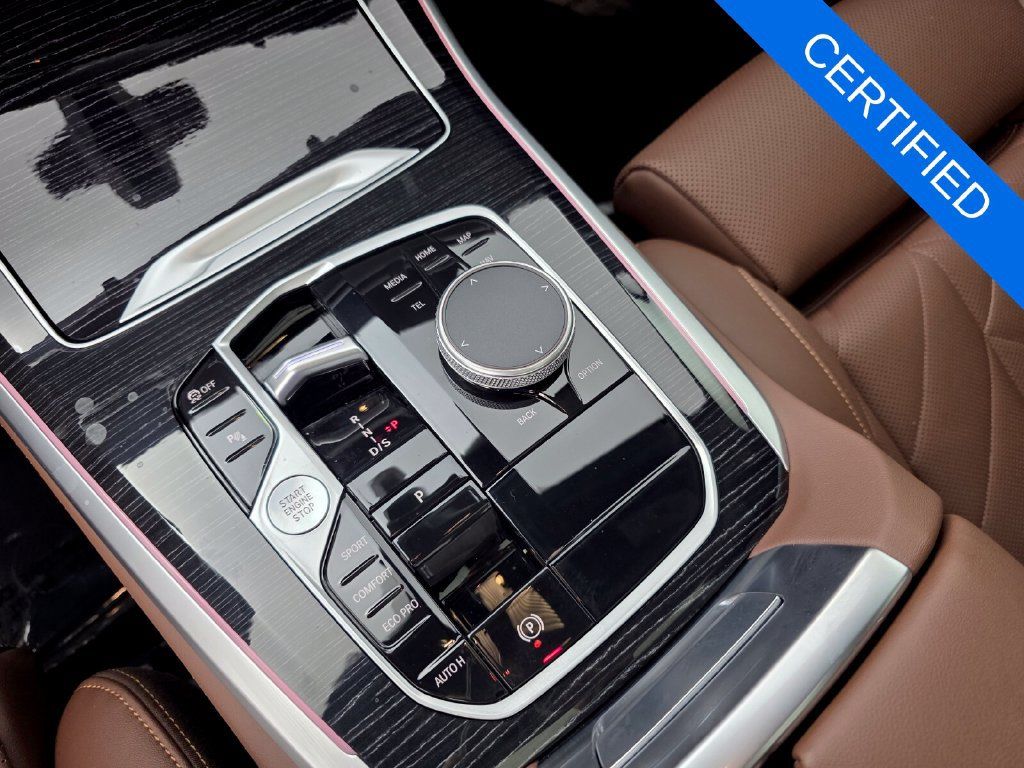 Certified 2025 BMW X5 sDrive40i w/ M Sport Package RWD image 24