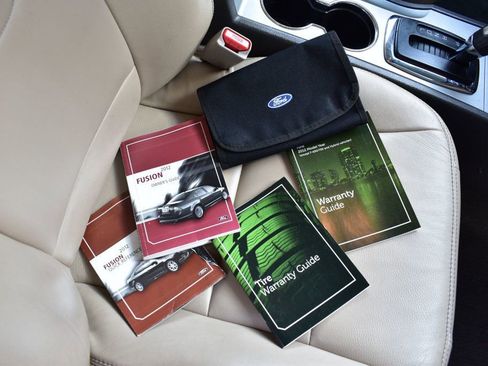 Used 2012 Ford Fusion SEL image 14