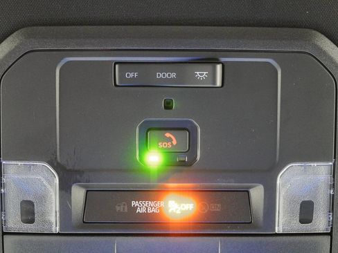 Used 2024 Toyota Tacoma TRD Sport image 27