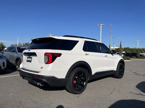 Used 2020 Ford Explorer ST w/ ST Street Pack image 7