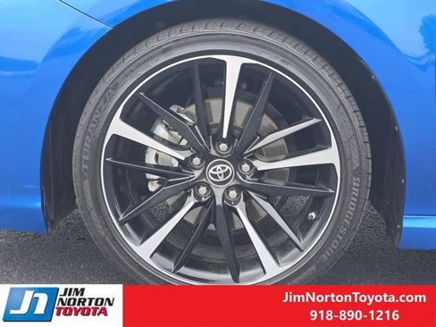 Used 2019 Toyota Camry XSE FWD image 14