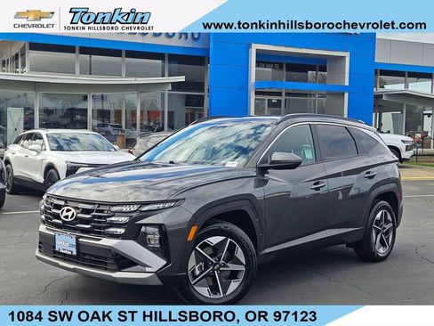 Used 2025 Hyundai Tucson SEL w/ Tow & Go Package AWD/4WD image 1