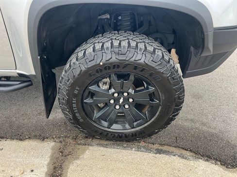 Used 2020 Chevrolet Colorado ZR2 w/ ZR2 Dusk Special Edition image 12