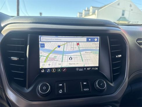 Used 2023 GMC Acadia AT4 w/ Technology Package image 18