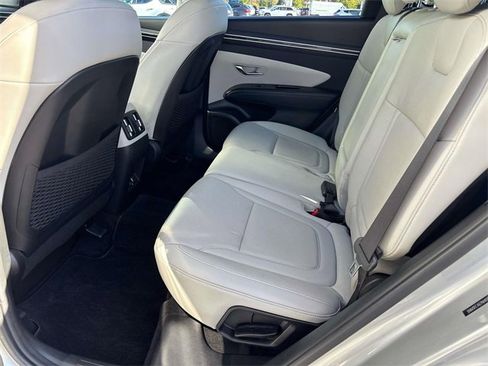 Certified 2022 Hyundai Tucson Limited image 8