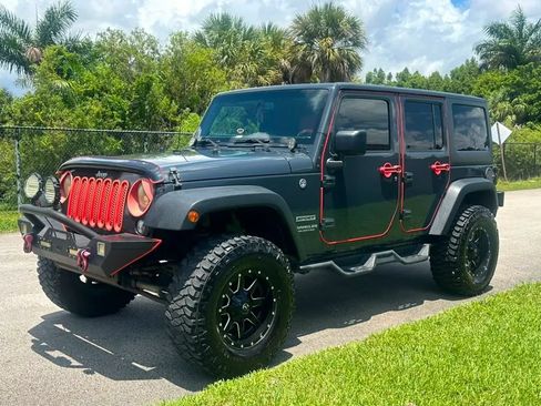 Used 2017 Jeep Wrangler Unlimited Sport w/ Quick Order Package 24S AWD/4WD image 8