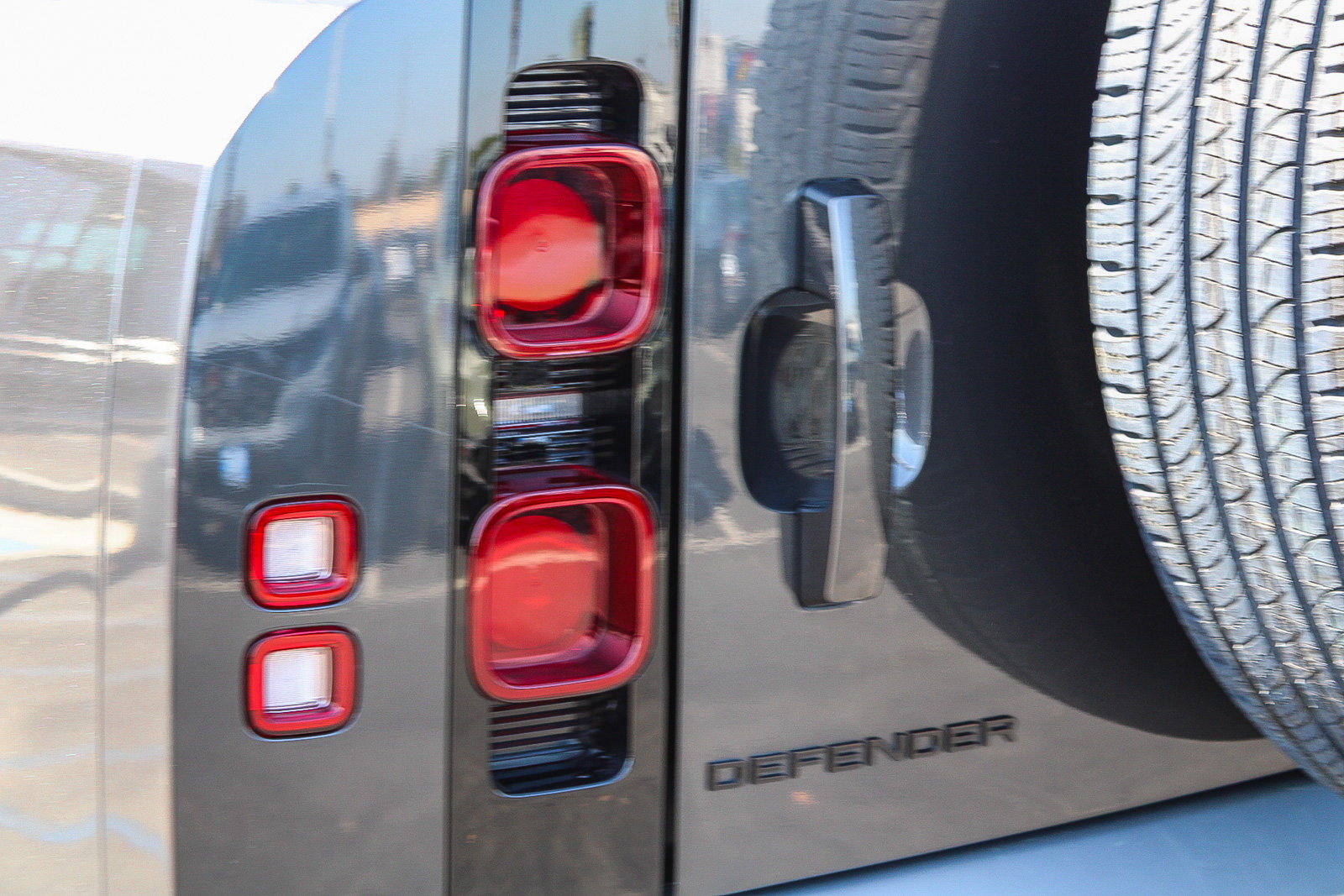 Used 2023 Land Rover Defender 130 S AWD/4WD image 10