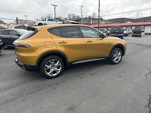 Certified 2024 Dodge Hornet R/T image 3