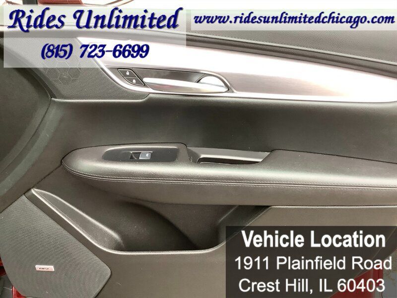 Used 2017 Cadillac XT5 Luxury w/ Driver Awareness Package AWD/4WD image 38