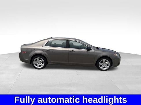 Used 2012 Chevrolet Malibu LS FWD image 7