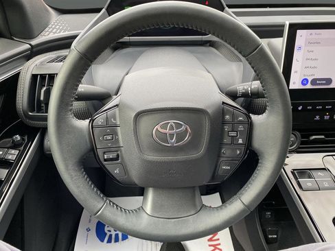 Used 2024 Toyota bZ4X XLE w/ Weather Package image 19