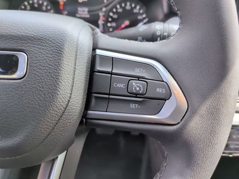 New 2026 Jeep Compass Latitude AWD/4WD image 28